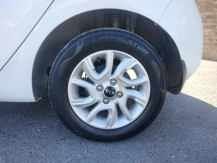 2017 Kia Picanto/1.0 STYLE AT – Wheel Example