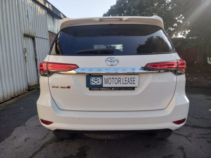2017 TOYOTA FORTUNER 2.4 GD-6 R/B A/T – Back Photo