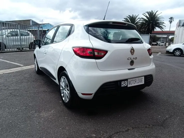 2019 Renault Clio/0.9 AUTHENTIQUE TURBO – Back Feature Photo