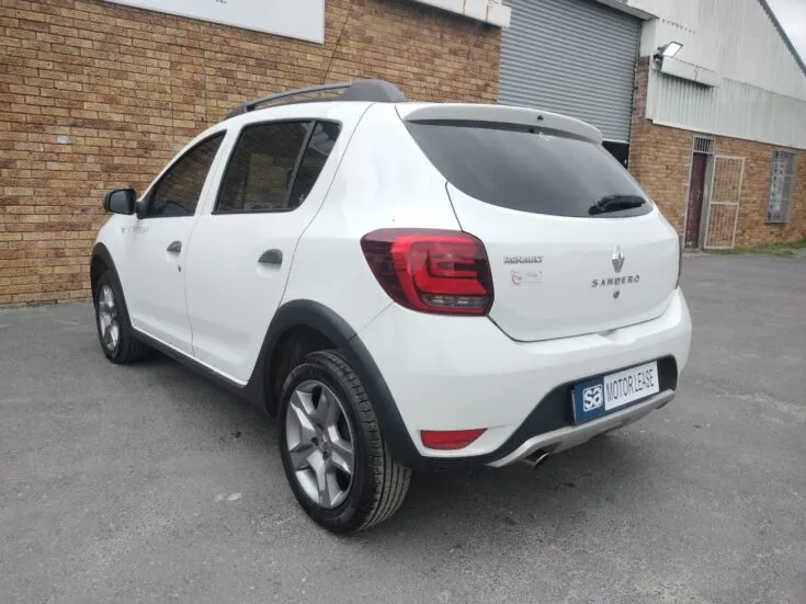 2019 RENAULT SANDERO 900T STEPWAY EXPRESSION MANUAL – Back Feature Photo