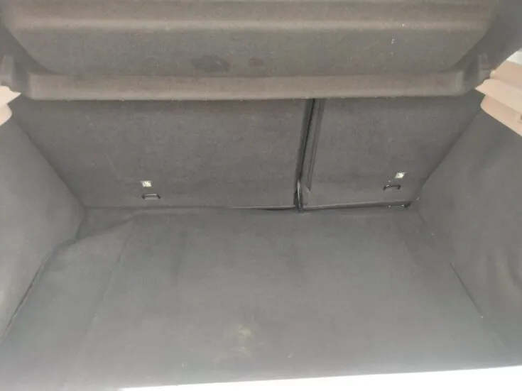 2019 RENAULT SANDERO 900T STEPWAY EXPRESSION MANUAL – Boot / Loadbin
