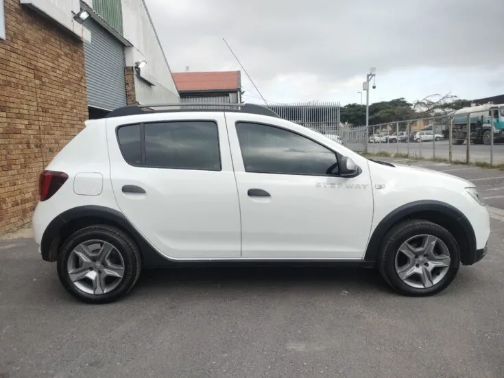2019 RENAULT SANDERO 900T STEPWAY EXPRESSION MANUAL – Right Side Photo