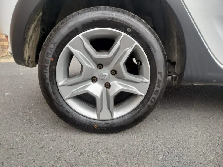 2019 RENAULT SANDERO 900T STEPWAY EXPRESSION MANUAL – Wheel Example