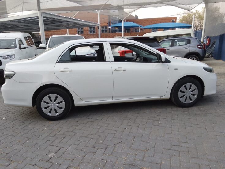 2019 Toyota Corolla Quest 1.6 A/T – Right Side Photo