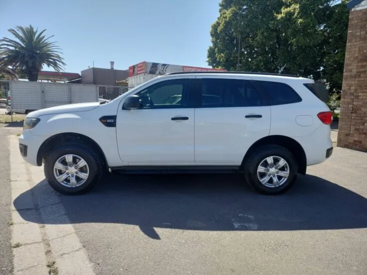 2021 Ford Everest My20/2.2 TDCI XLS 4X2 AT – Left Side Photo