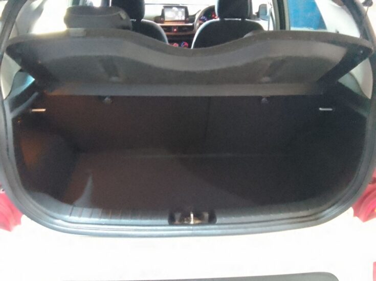 2021 KIA PICANTO 1.0 STREET A/T – Boot / Loadbin