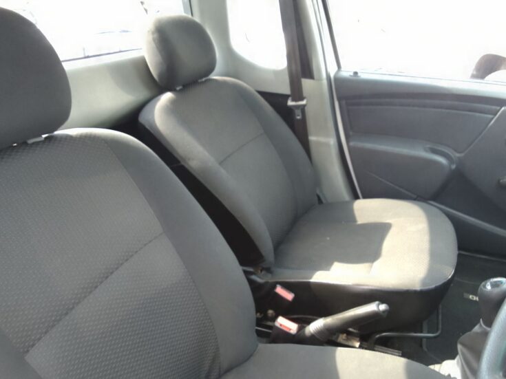 2021 NISSAN NP200 1.6 A/C SAFETY PACK P/U S/C – Rear Seats