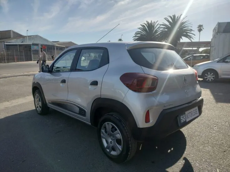 2021 Renault Kwid/1.0 DYNAMIQUE (ABS) – Back Feature Photo
