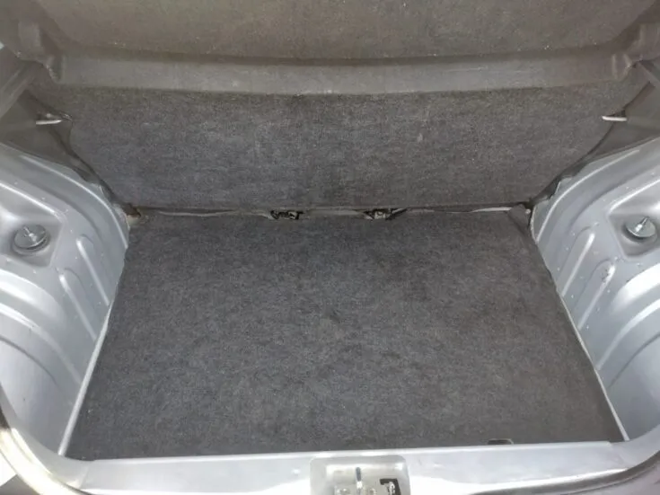 2021 Renault Kwid/1.0 DYNAMIQUE (ABS) – Boot / Loadbin