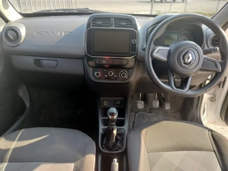 2021 Renault Kwid/1.0 DYNAMIQUE (ABS) – Dashboard