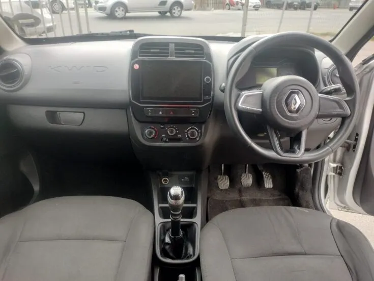 2021 Renault Kwid/1.0 DYNAMIQUE (ABS) – Dashboard