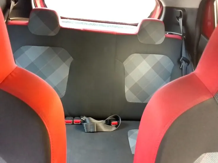 2021 Renault Kwid/1.0 DYNAMIQUE (ABS) – Rear Seats