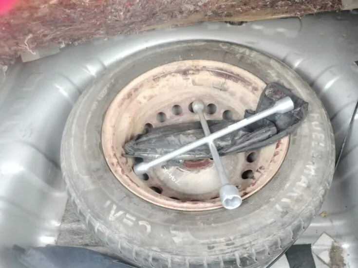 2021 Renault Kwid/1.0 DYNAMIQUE (ABS) – Spare Wheel