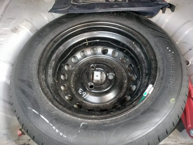 2021 Renault Kwid/1.0 DYNAMIQUE (ABS) – Spare Wheel
