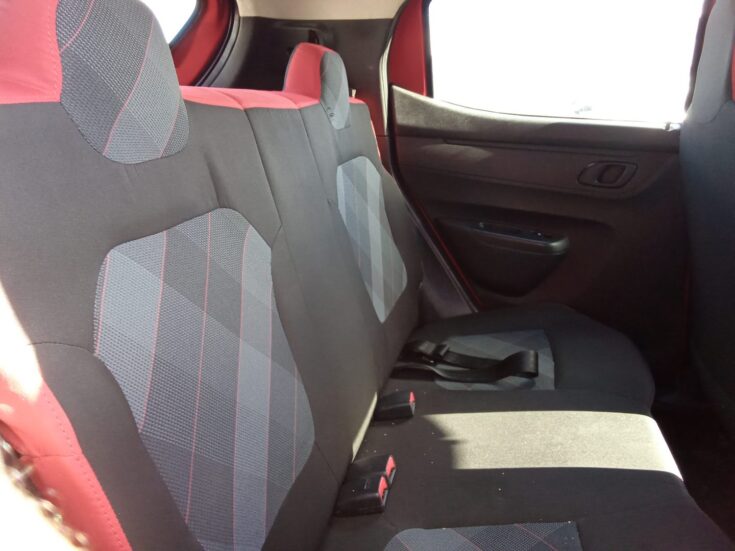 2021 RENAULT KWID DYNAMIQUE MANUAL – Rear Seats