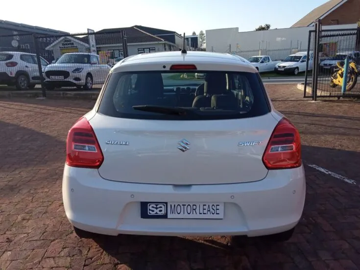 2021 SUZUKI SWIFT 1.2 GL AMT – Back Photo