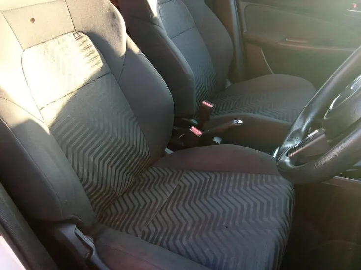 2021 SUZUKI SWIFT 1.2 GL AMT – Front Seats
