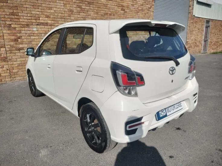 2021 TOYOTA AGYA 1.0 AT – Back Feature Photo