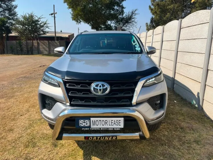 2021 TOYOTA FORTUNER 2.4 GD-6 R/B AT – Front Photo
