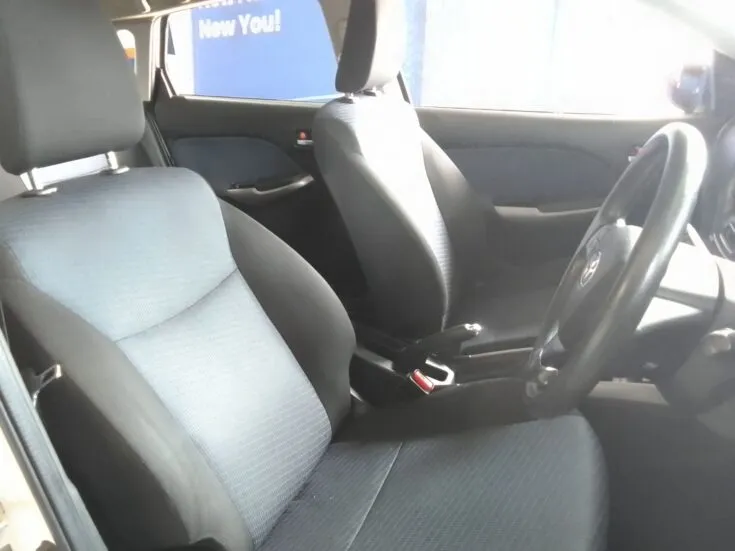2021 Toyota Starlet/1.4L XI MT – Front Seats