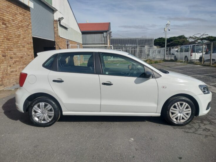 2021 VW POLO VIVO 1.4 TRENDLINE MANUAL – Right Side Photo