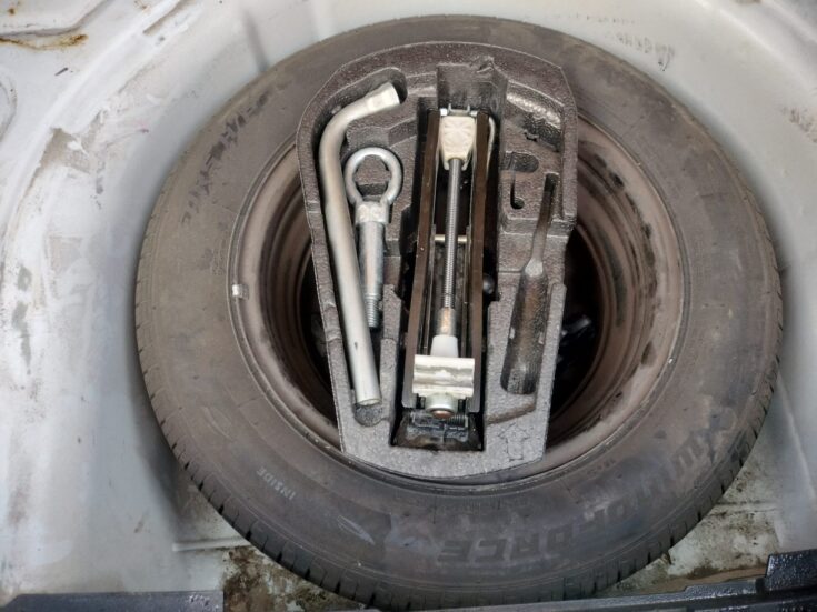 2021 VW POLO VIVO 1.4 TRENDLINE MANUAL – Spare Wheel
