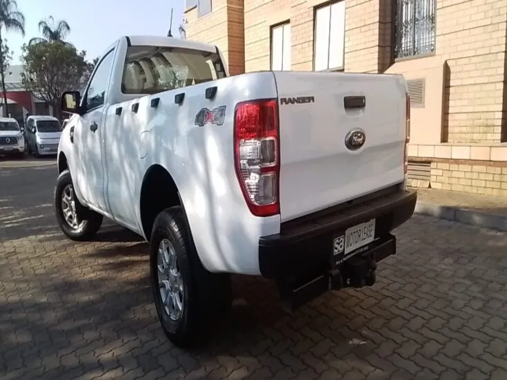 2022 Ford Ranger/2.2TDCI XL 6MT 4X4 – Left Side Photo