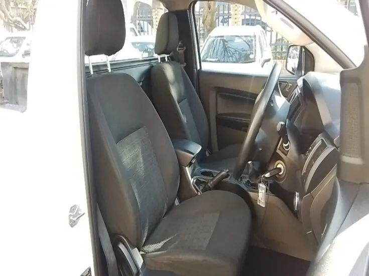 2022 Ford Ranger/2.2TDCI XL 6MT 4X4 – Rear Seats