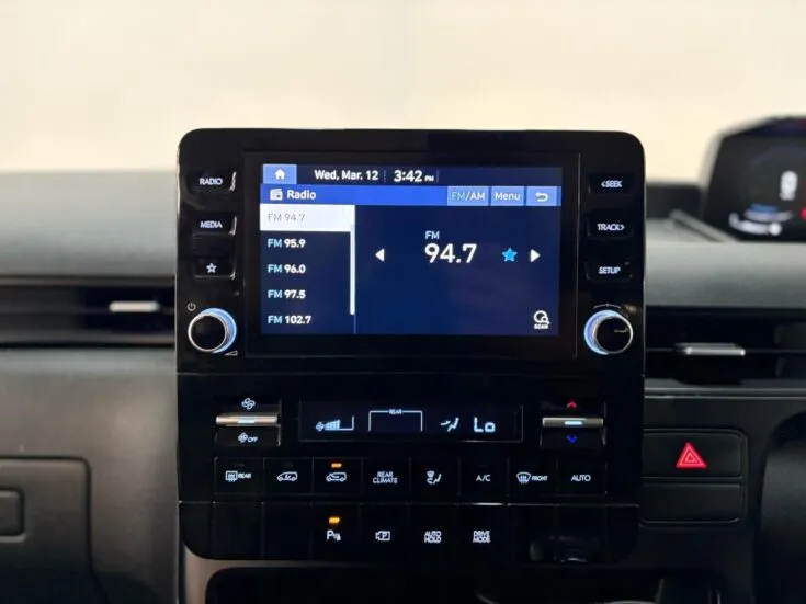 2022 Hyundai Staria/2.2 9S EXECUTIVE – Dashboard