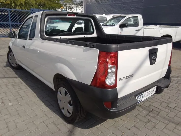 2022 Nissan Np200/1.6 STEALTH LIMITED EDITION – Back Feature Photo