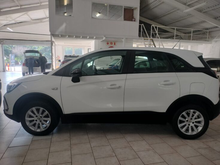 2022 OPEL CROSSLAND 1.2T EDITION A/T – Back Feature Photo