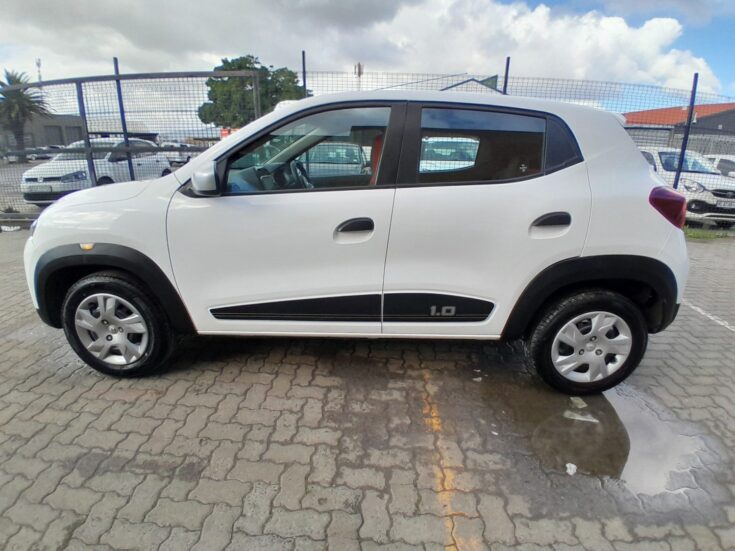 2022 RENAULT KWID DYNAMIQUE MANUAL – Left Side Photo