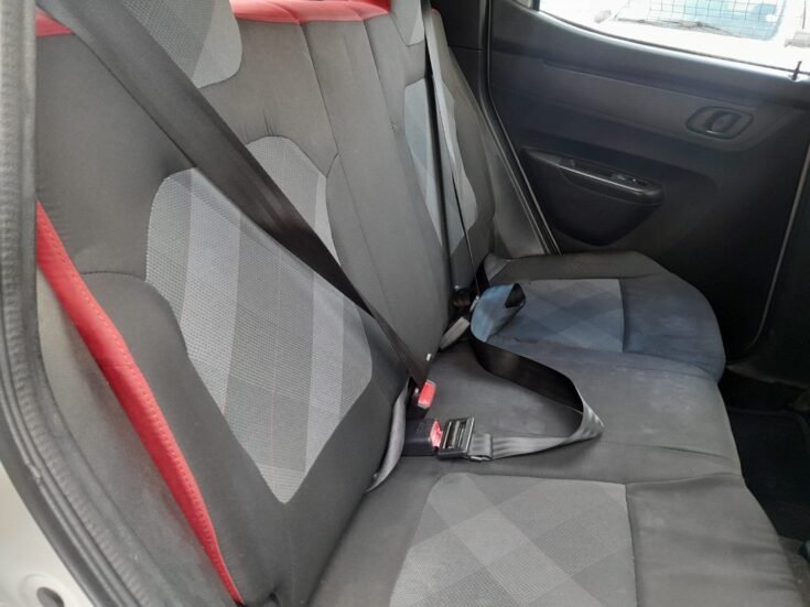 2022 RENAULT KWID DYNAMIQUE MANUAL – Rear Seats