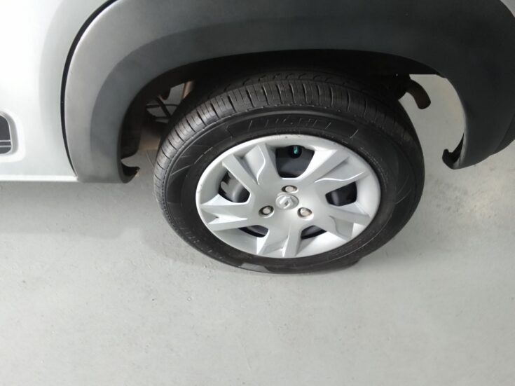 2022 RENAULT KWID DYNAMIQUE MANUAL – Wheel Example