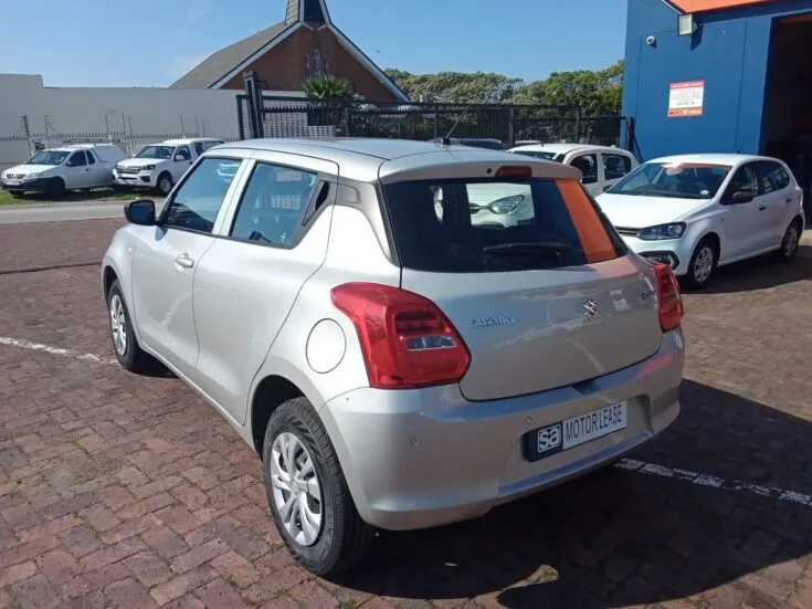 2022 Suzuki Swift/1.2 GA – Back Feature Photo