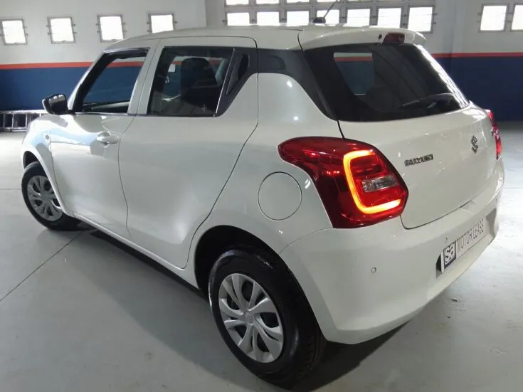 2022 Suzuki Swift/1.2 GA – Back Feature Photo