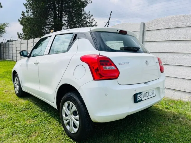 2022 Suzuki Swift/1.2 GA – Back Feature Photo
