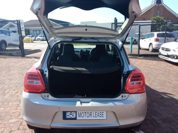 2022 Suzuki Swift/1.2 GA – Boot / Loadbin