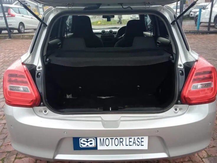 2022 Suzuki Swift/1.2 GA – Boot / Loadbin
