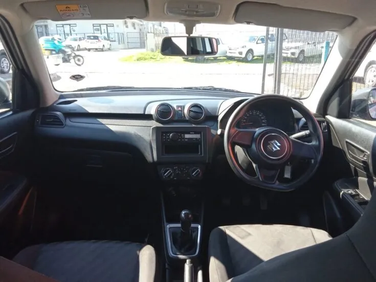 2022 Suzuki Swift/1.2 GA – Dashboard