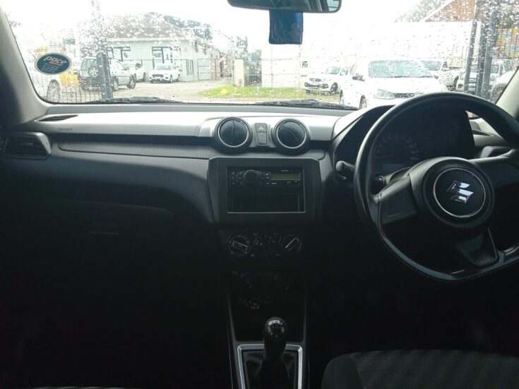 2022 Suzuki Swift/1.2 GA – Dashboard