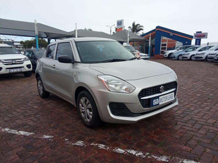 2022 Suzuki Swift/1.2 GA – Front Feature Photo
