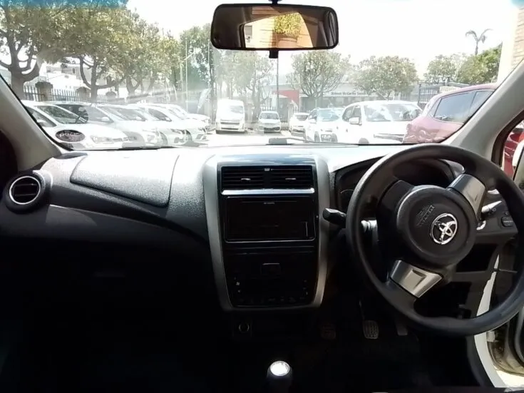 2022 Toyota Agya/1.0 5MT – Dashboard