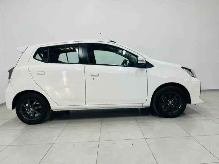 2022 Toyota Agya/1.0 5MT – Right Side Photo
