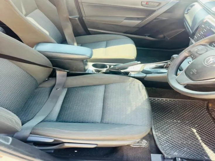 2022 Toyota Corolla Quest/1.8 PLUS CVT – Front Seats
