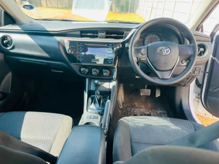 2022 Toyota Corolla Quest/1.8 PLUS CVT – Interior