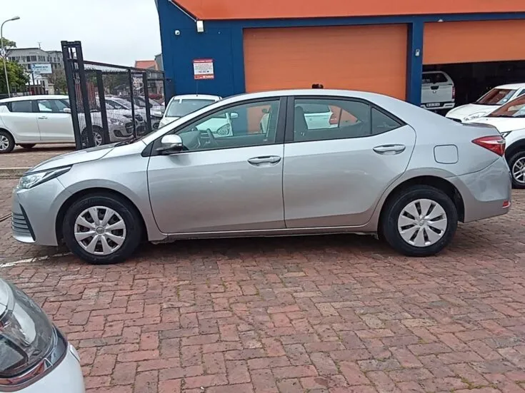 2022 Toyota Corolla Quest/1.8 PLUS CVT – Left Side Photo