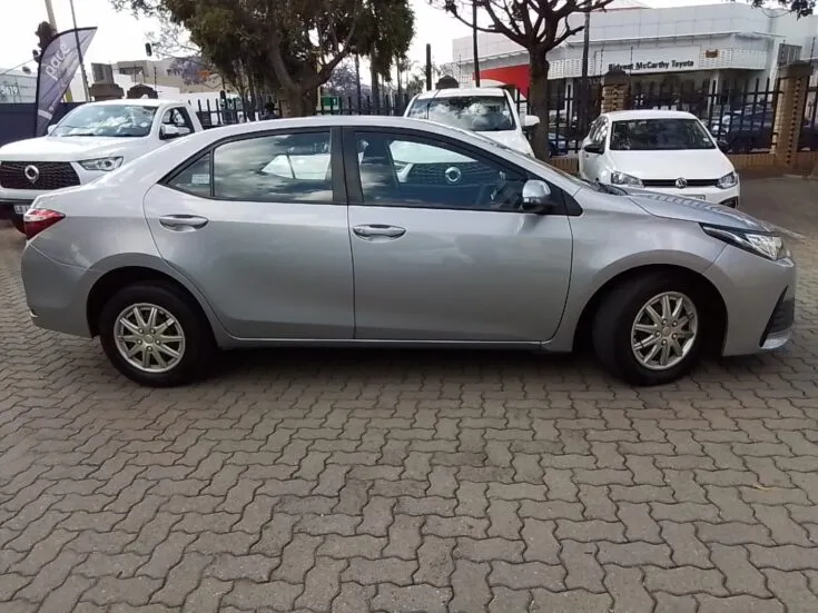2022 Toyota Corolla Quest/1.8 PLUS CVT – Right Side Photo
