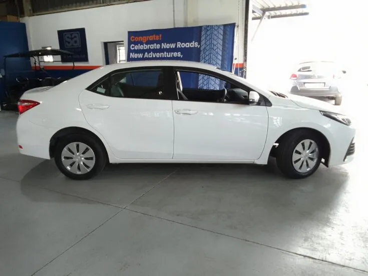 2022 Toyota Corolla Quest/1.8 PLUS CVT – Right Side Photo