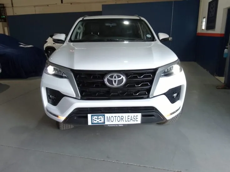 2022 TOYOTA FORTUNER 2.4GD-6 R/B A/T – Front Photo